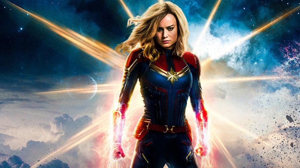 captain marvel glowing hands